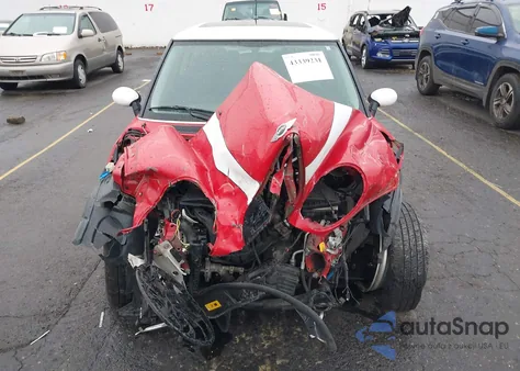 2005 Mini Cooper z USA, uszkodzony, nr VIN WMWRC33435TC59697